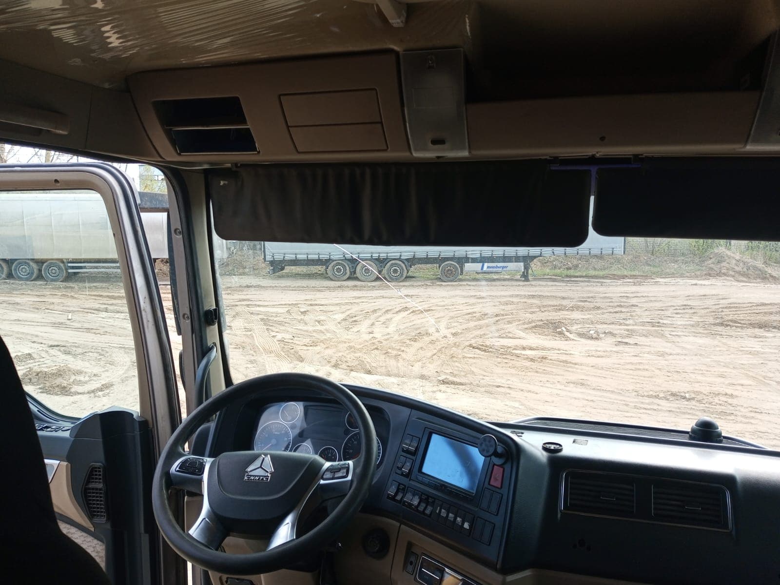 Howo T5G 8x4 Самосвал - 5