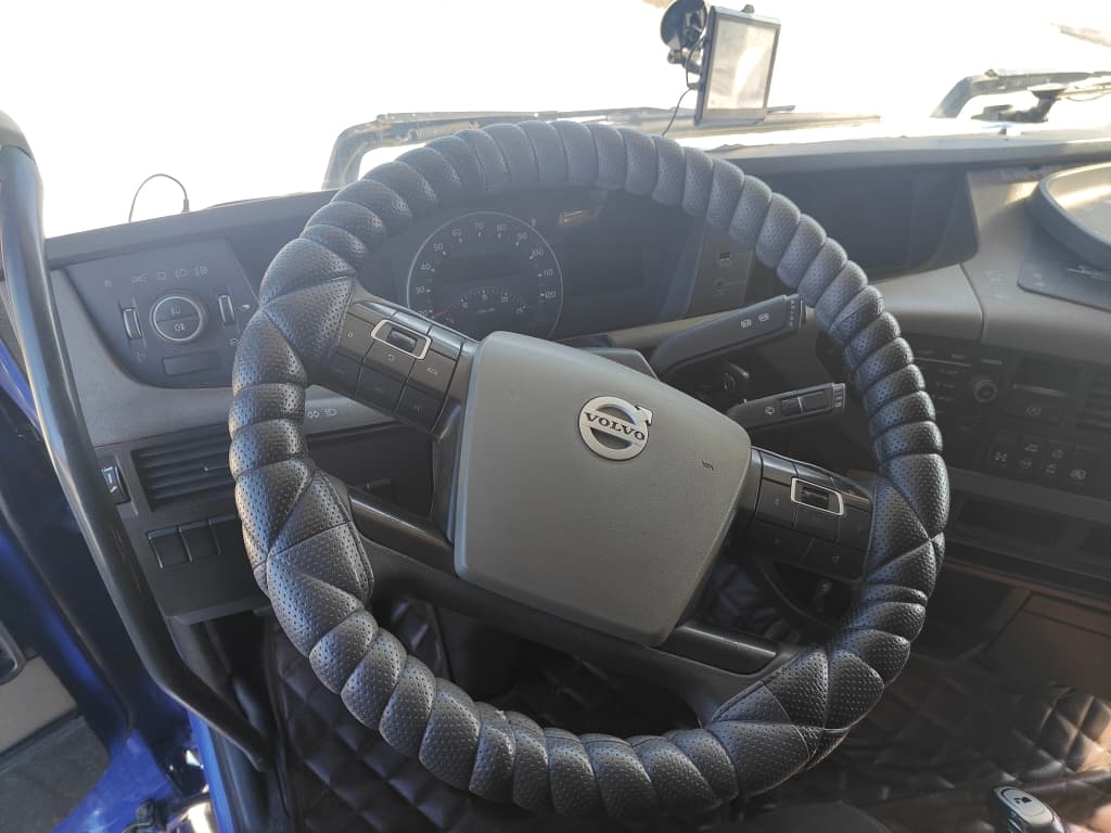 Volvo FH 6x4 Седельный тягач - 4