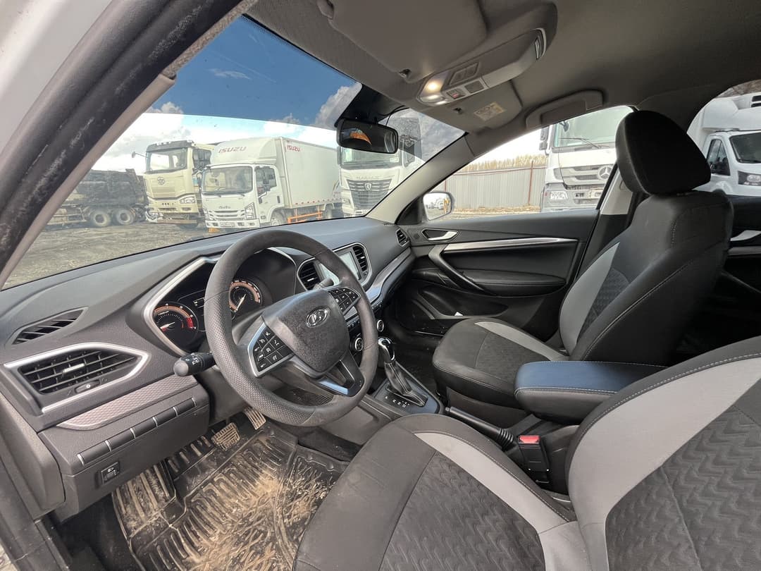 Lada Vesta седан - 6