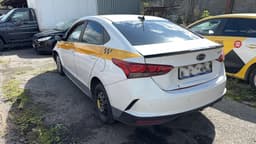 Hyundai Solaris - 4
