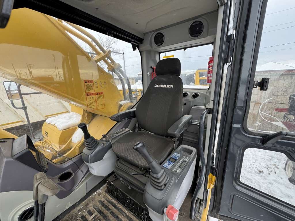 Zoomlion ZE480 Экскаватор - 5