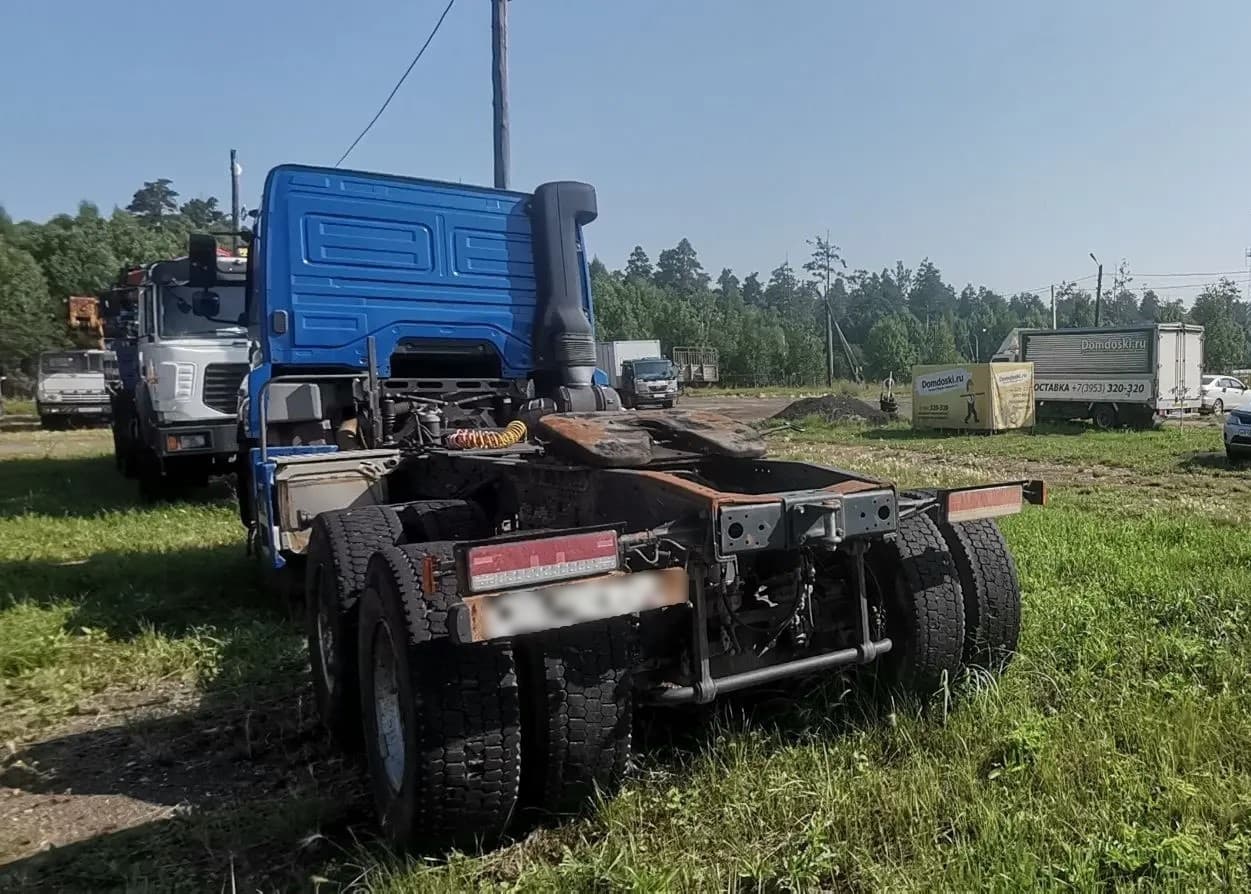 Камаз 65802 6x6 Седельный тягач - 4