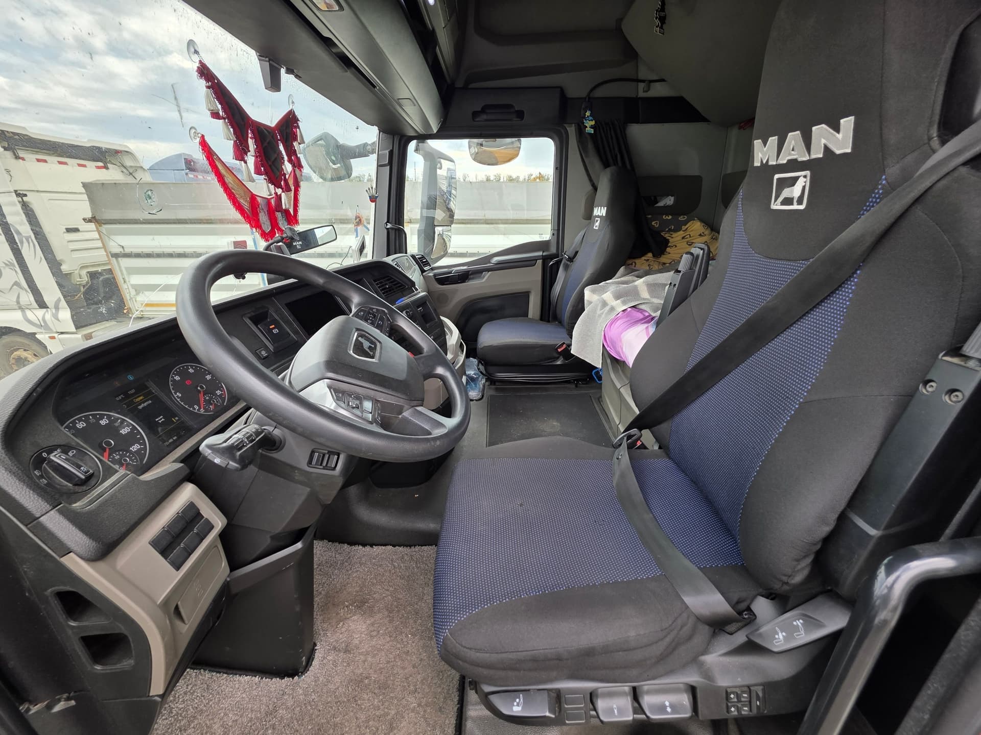 MAN TGX 4X2 Седельный тягач - 6