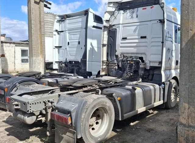Sitrak C7H 4x2 Седельный тягач - 3