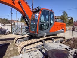 Daxin DX230* Экскаватор - 1