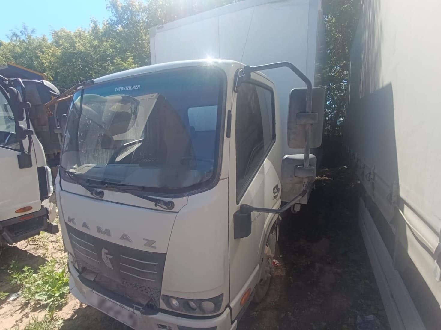 Автомеханический Завод 5758* на шасси КамАЗ 43085 4x2 Изотермический/рефрижератор - 1