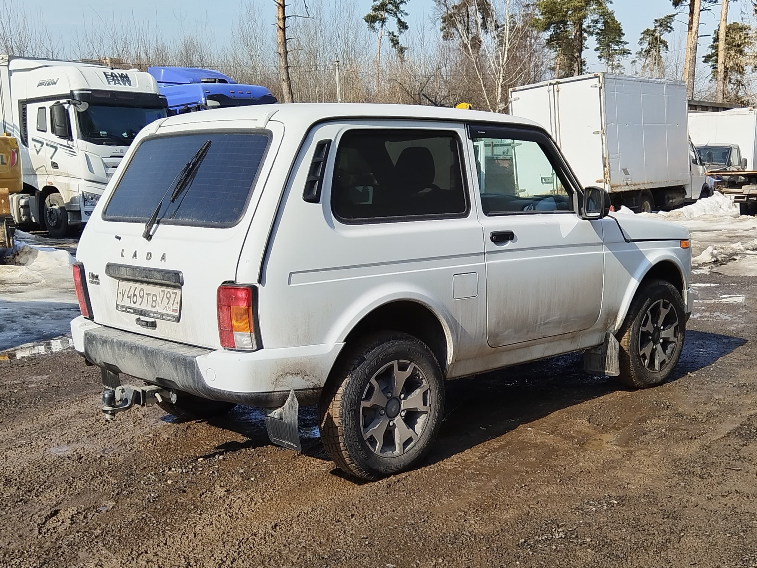 Lada Niva Legend 3 дв - 3