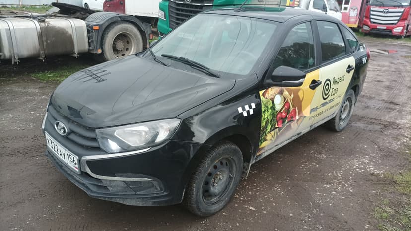 Lada Granta лифтбек - 1