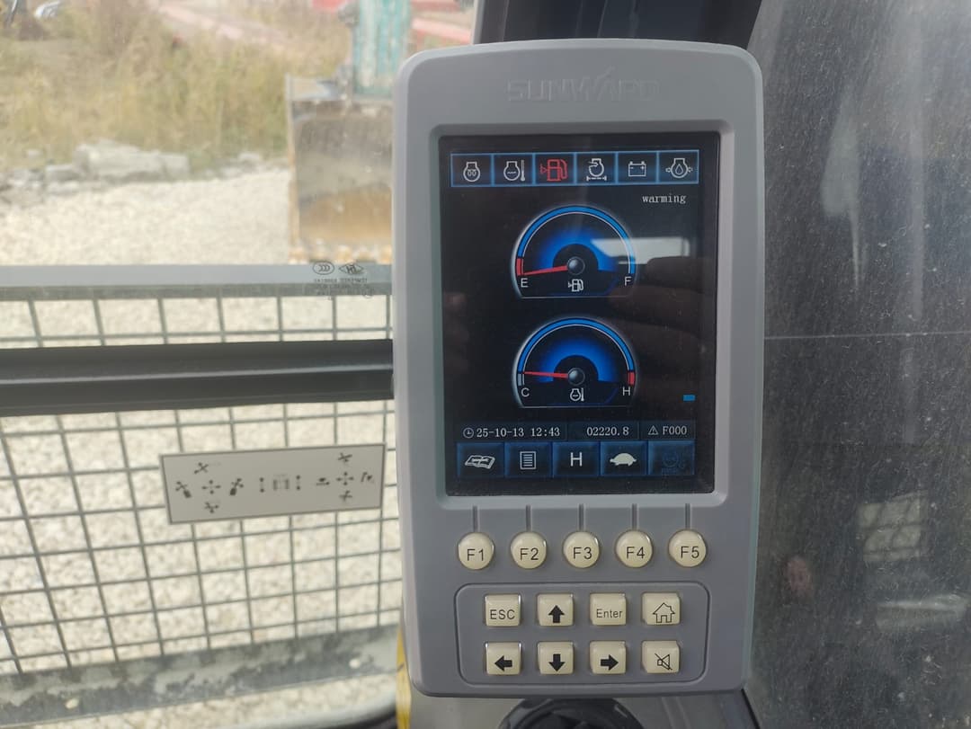 Sunward SWE365 Экскаватор - 5