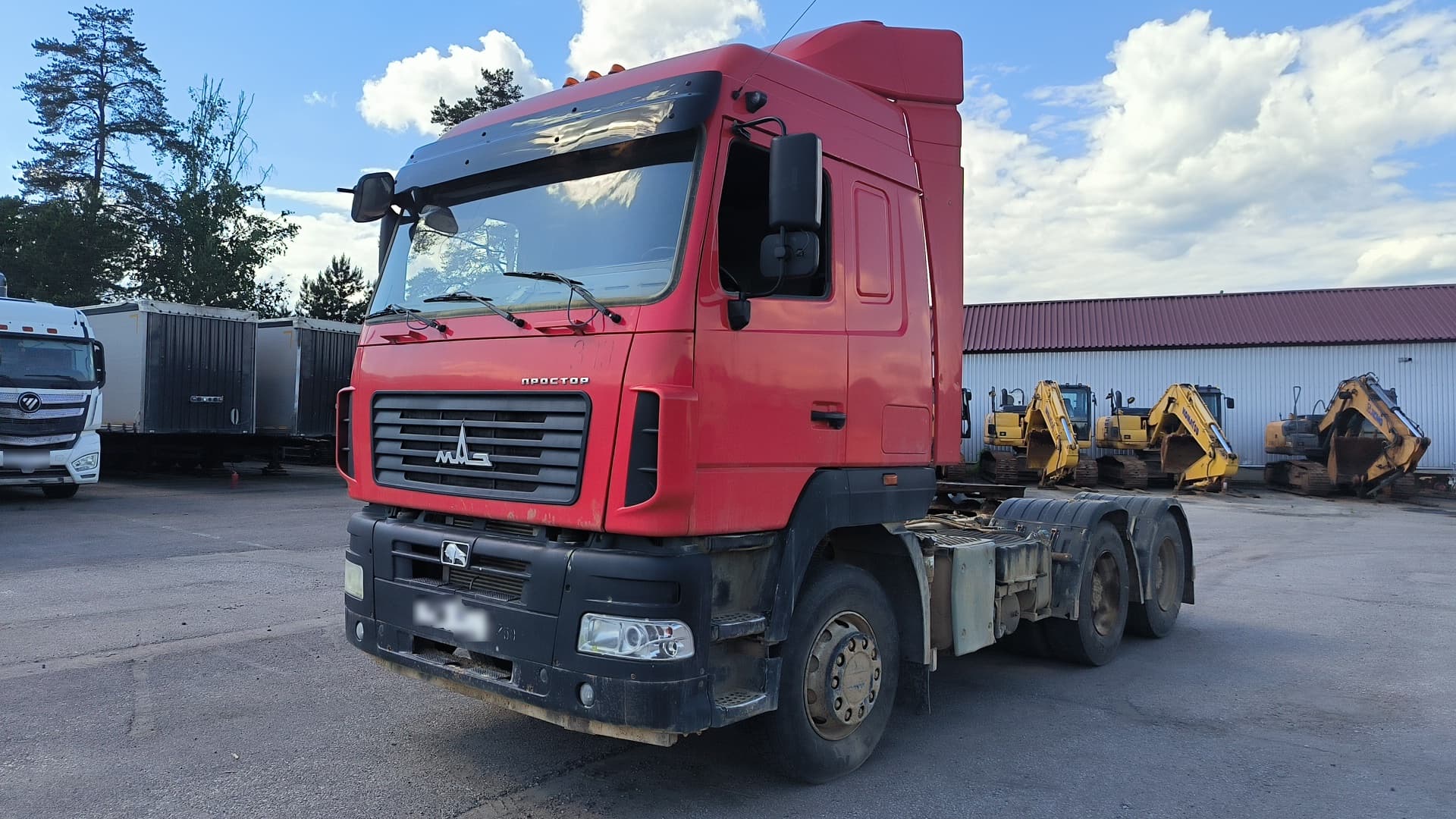 МАЗ 6430 6x4 Седельный тягач - 1