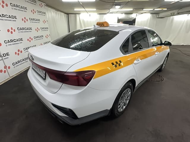 KIA Cerato - 3