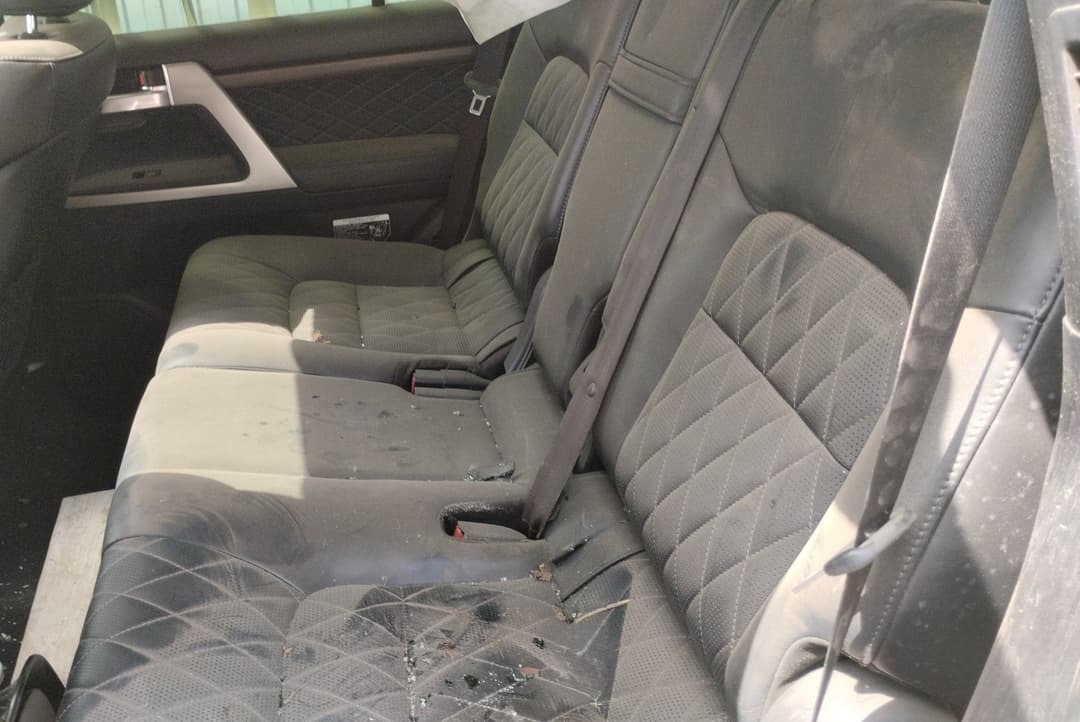 Toyota Land Cruiser 200 - 8