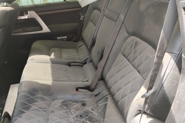 Toyota Land Cruiser 200 - 8