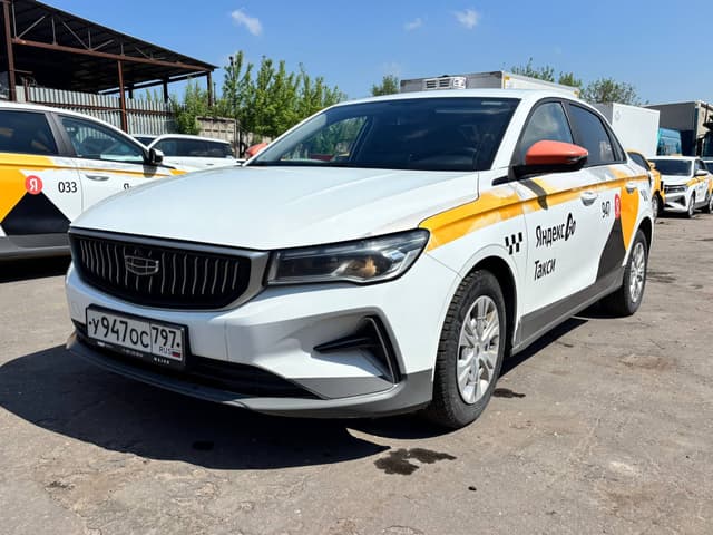 Geely Emgrand 7 - 1