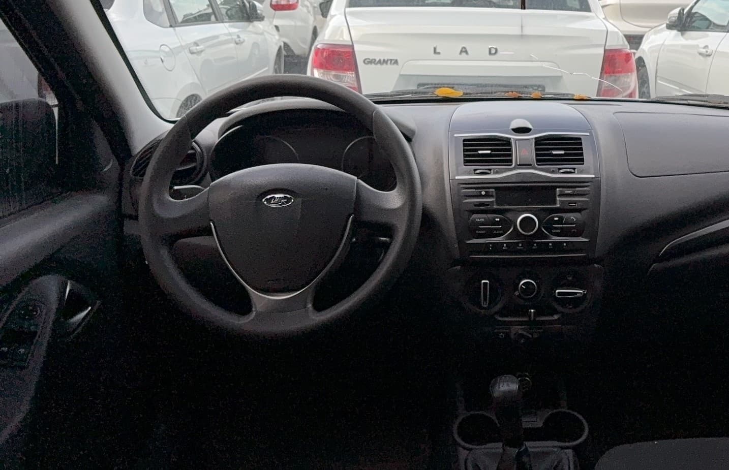 Lada Granta лифтбек - 5