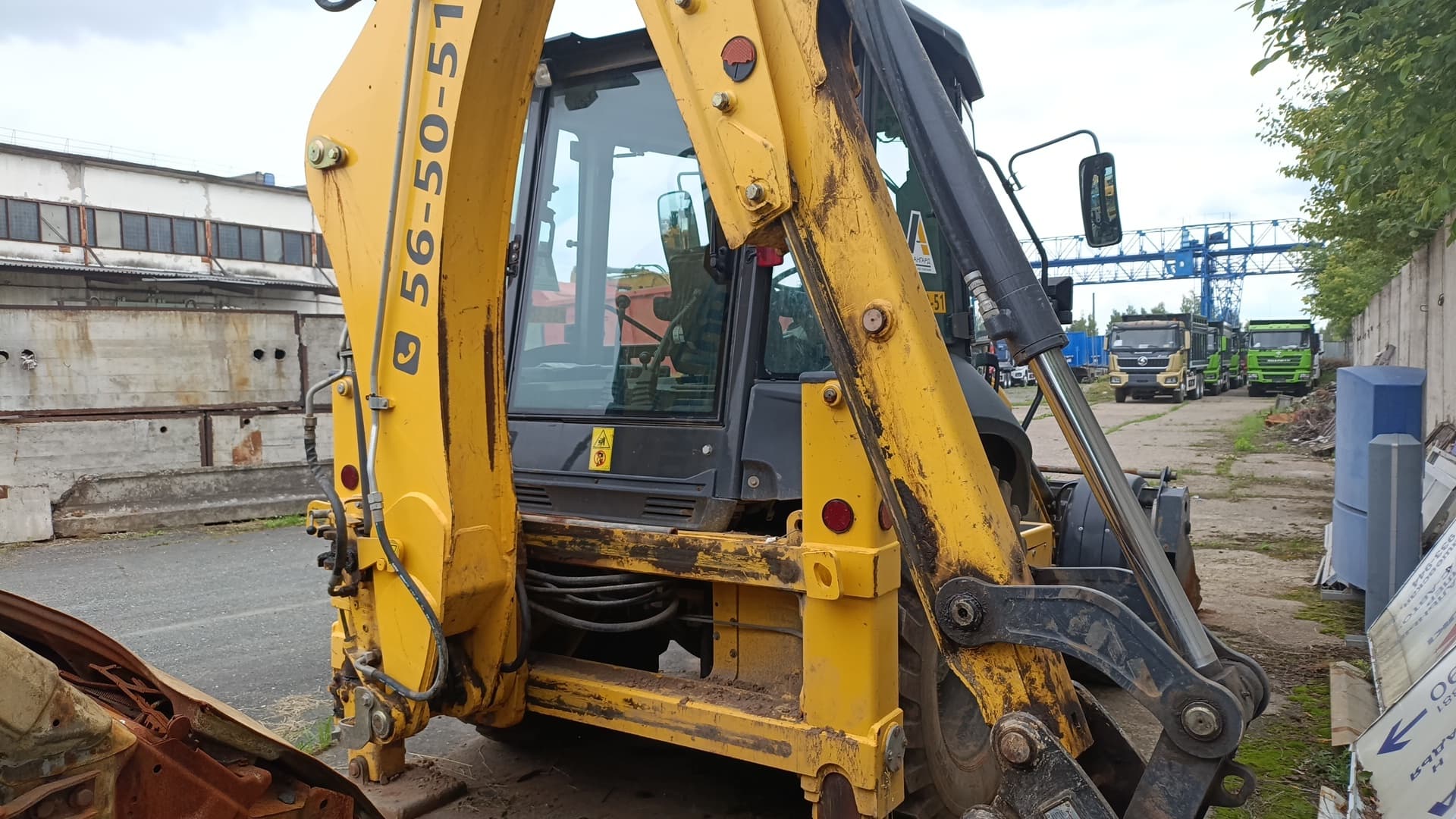 New Holland B80B Экскаватор-погрузчик - 3