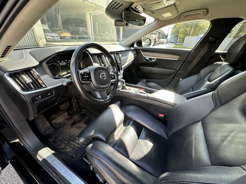 Volvo S90 - 6