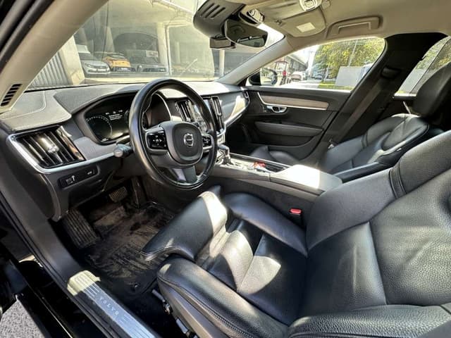 Volvo S90 - 6