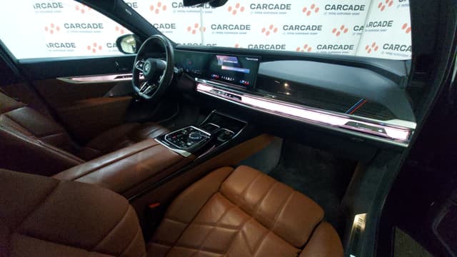 BMW 7 серия - 6