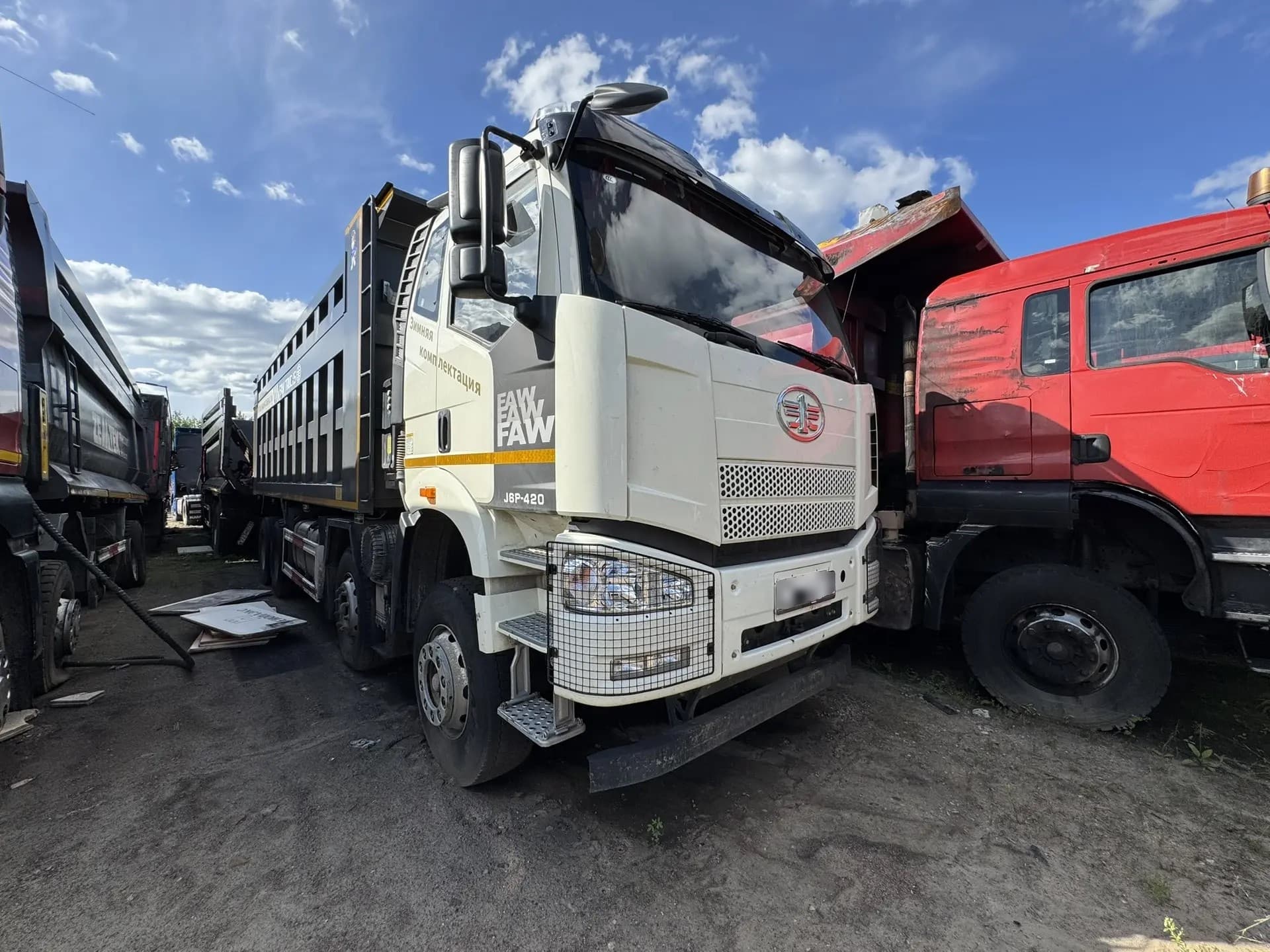 FAW J6 8x4 Самосвал - 2