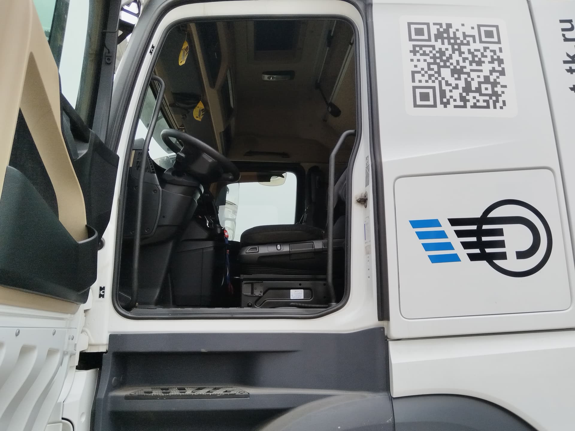 Mercedes-Benz Actros 4x2 Седельный тягач - 5
