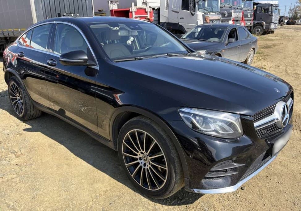 Mercedes-Benz GLC - 2