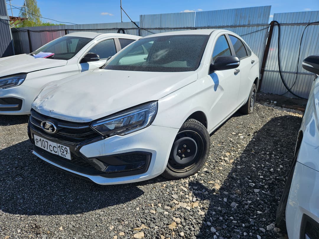 Lada Vesta седан - 1