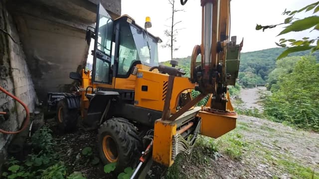 Kyloton MR22 Фронтальный погрузчик - 3