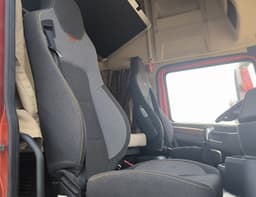 Shacman (Shaanxi) SX* 6x4 Седельный тягач - 9
