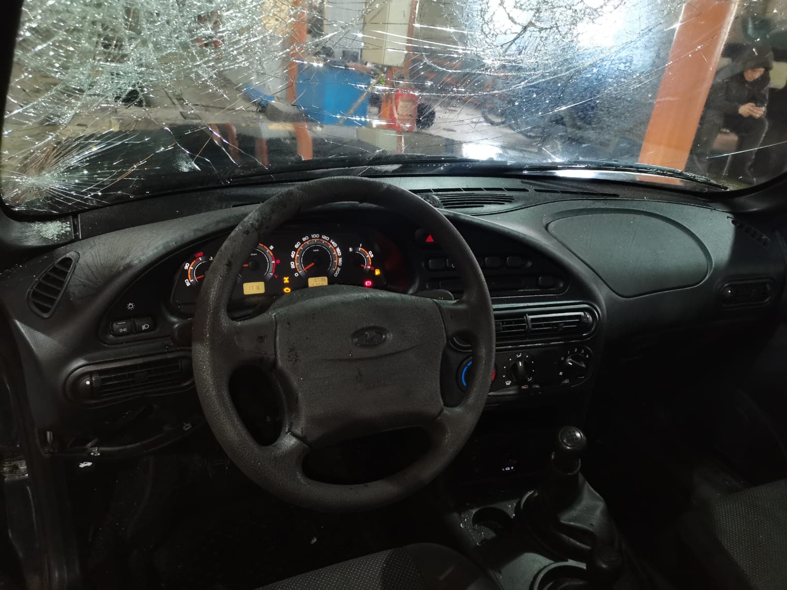 Lada Niva Travel - 5