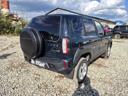 Lada Niva Travel - 3