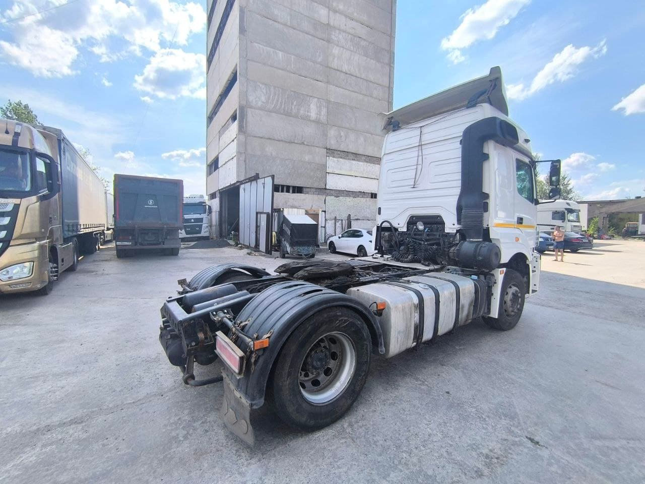 Камаз 5490 4x2 Седельный тягач - 3