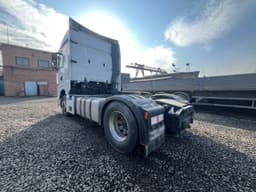 Камаз М1946 4x2 Седельный тягач - 4