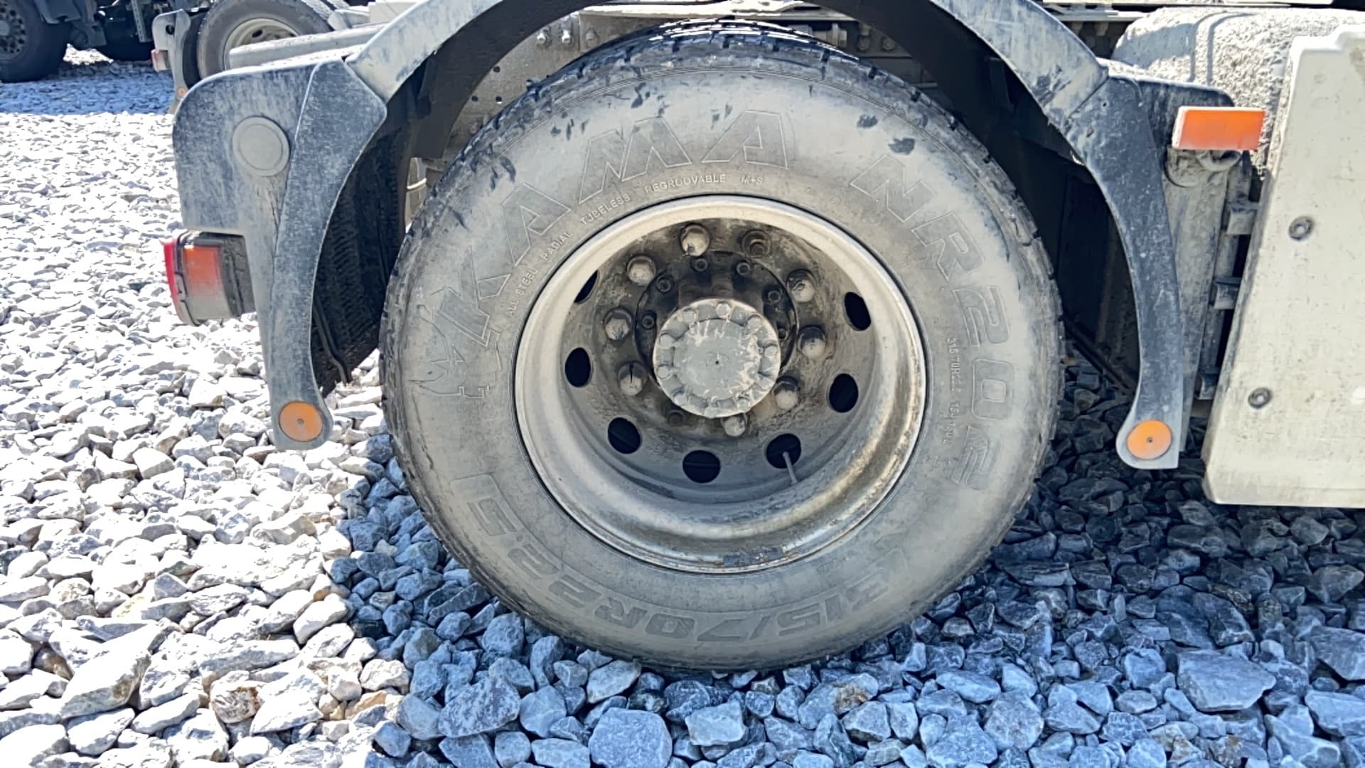 Foton AUMAN 4x2 Седельный тягач - 8