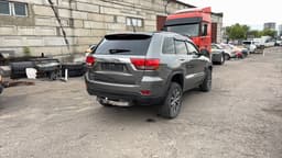 Jeep Grand Cherokee - 3