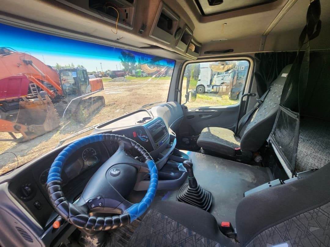 Камаз 65206 6x4 Седельный Тягач - 5