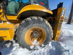 Bull 4SX Экскаватор-погрузчик - 8