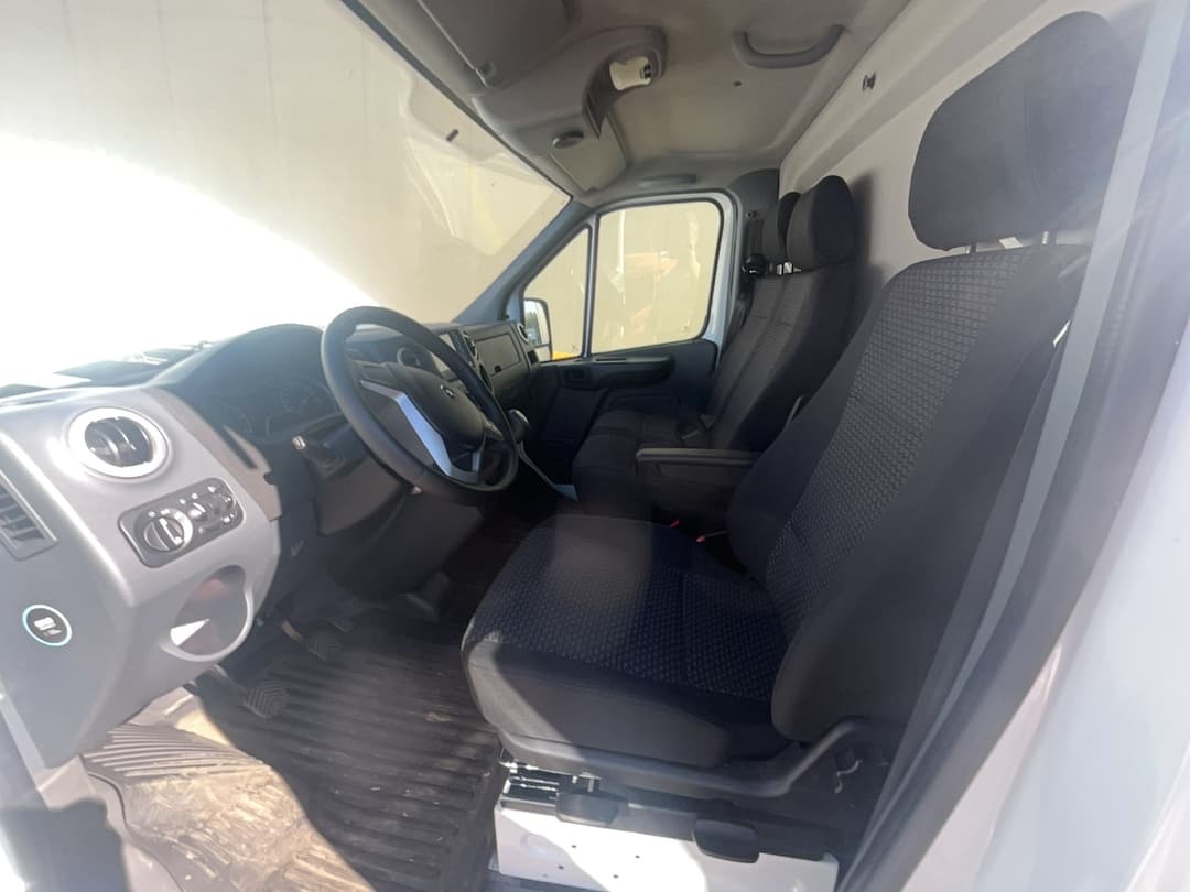GAZ GAZELLE NEXT 4,6 4x2 Цельнометаллический - 6