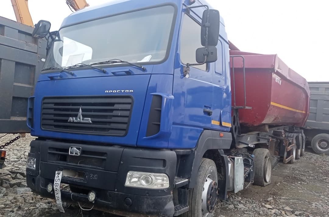 МАЗ 5440 4X2 Седельный тягач - 1