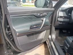 Changan CS95 - 8