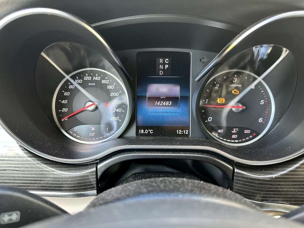Mercedes-Benz V - 7