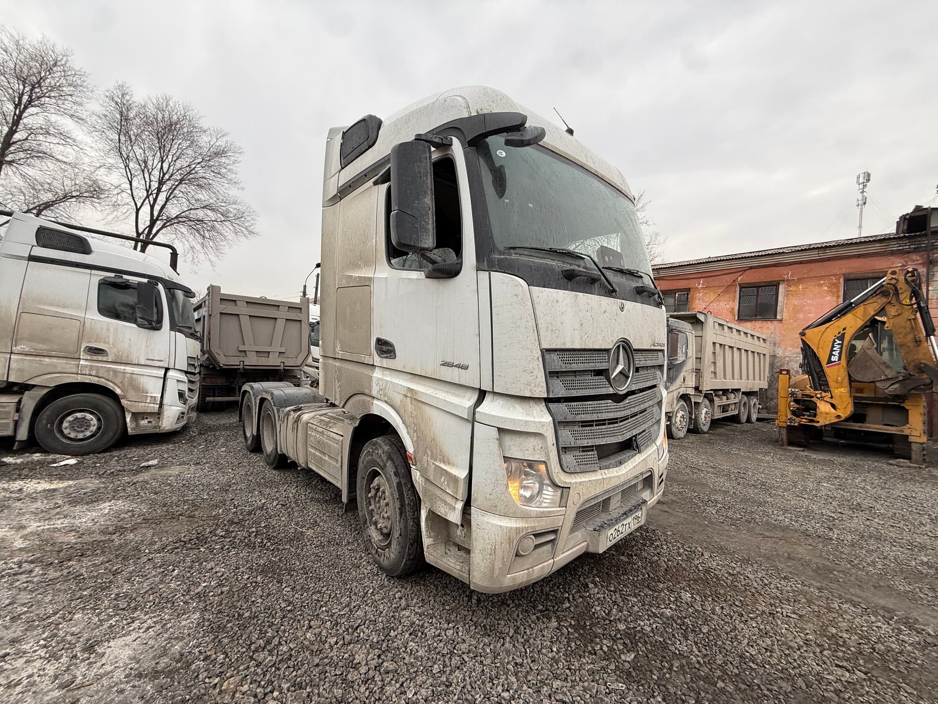Mercedes-Benz Actros 6x4 Седельный тягач - 2