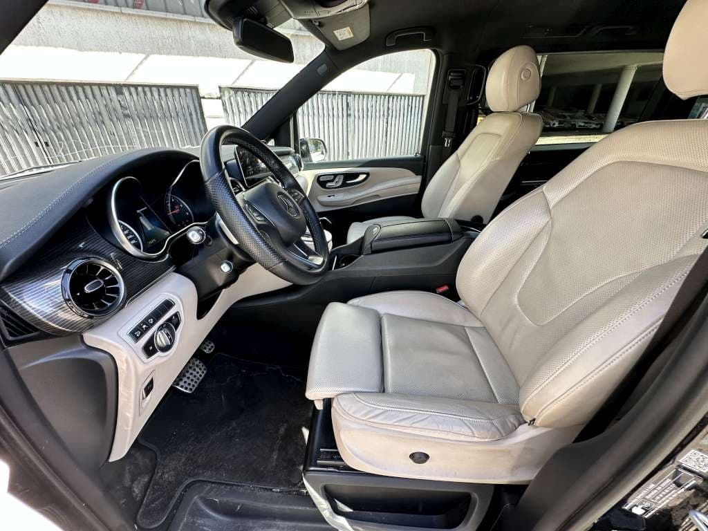 Mercedes-Benz V - 6