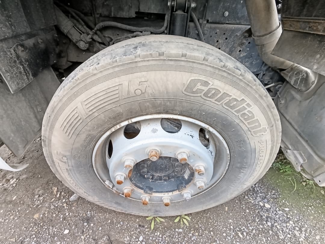 Камаз 5490 4x2 Седельный тягач - 8