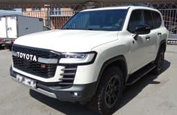 Toyota Land Cruiser 300 - 1