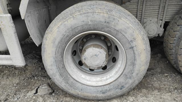 Shacman (Shaanxi) SX* 6x4 Самосвал - 10