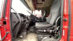Hongyan CQ3406HV39 8x4 Самосвал - 6