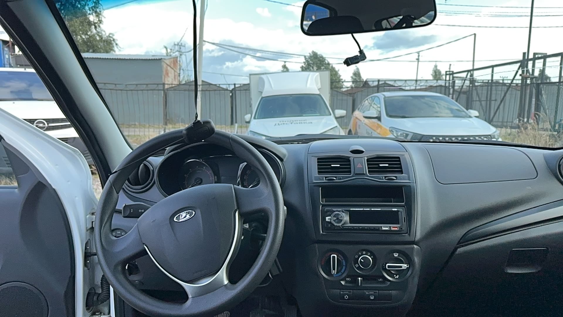 Lada Granta лифтбек - 5