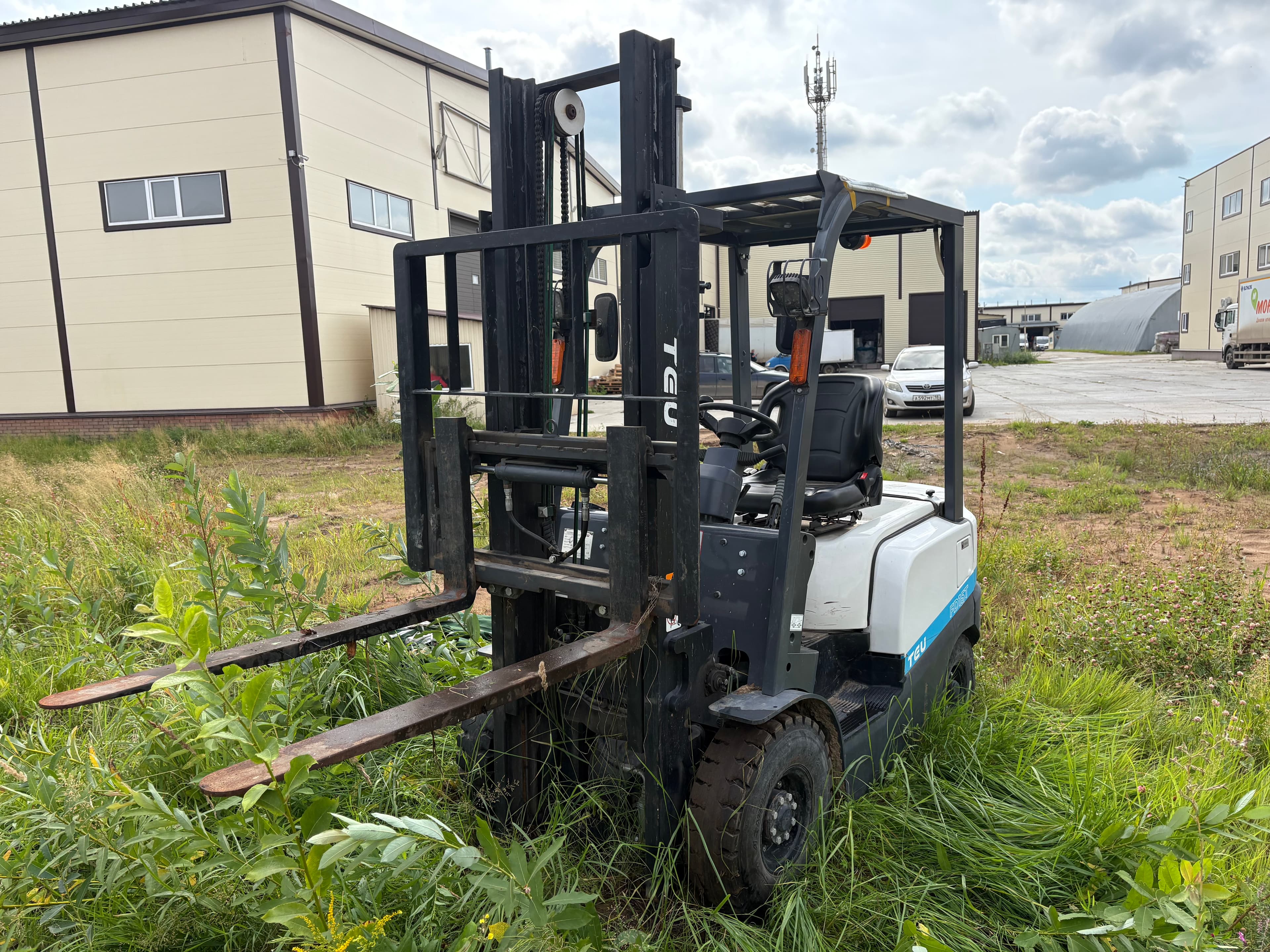 Teu FD* Вилочный погрузчик - 1