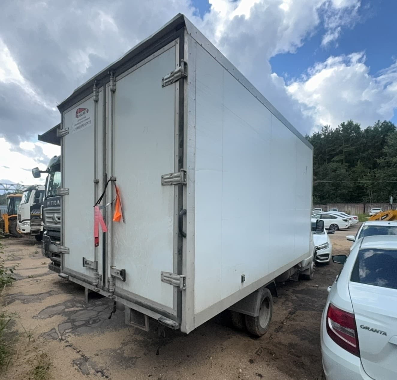 Белава 1210* на шасси GAZ GAZELLE BUSINESS Промтоварный - 3